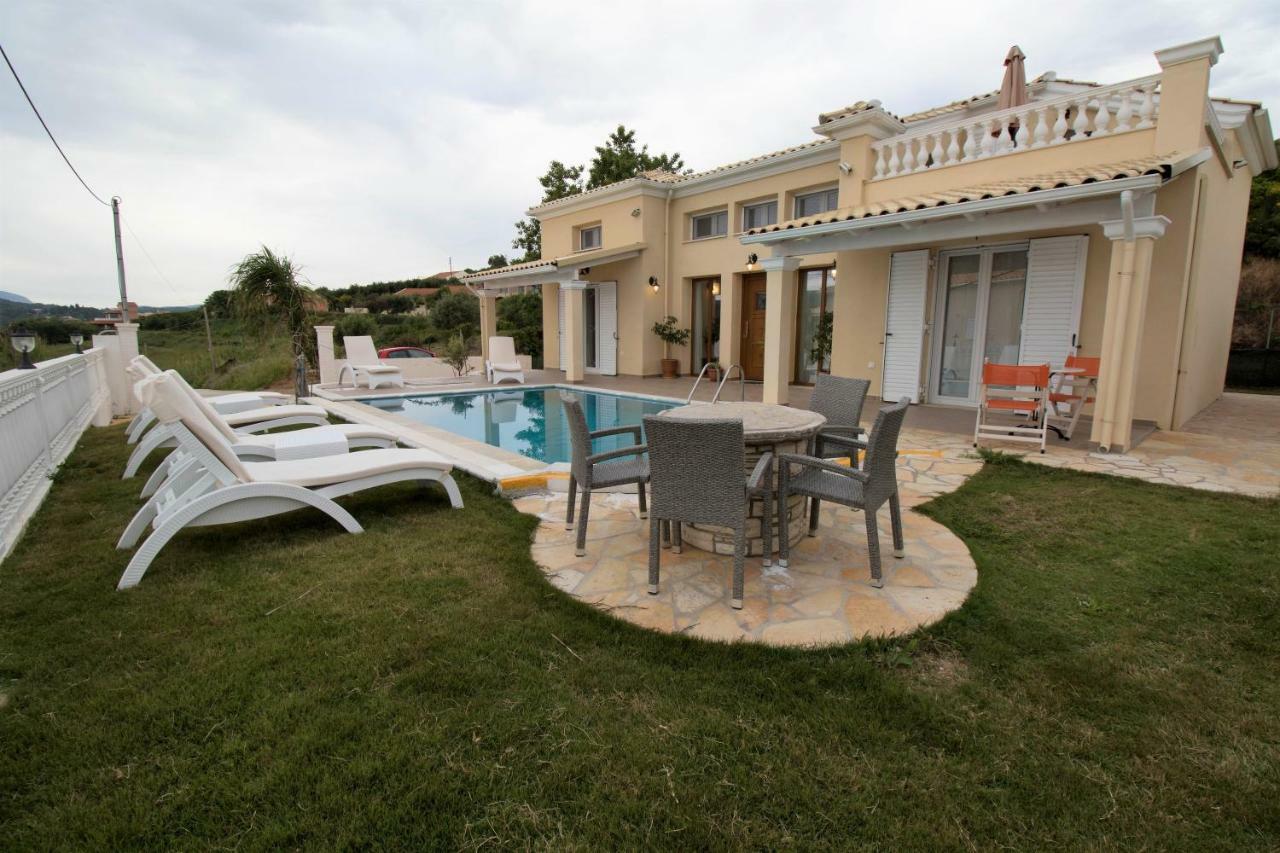 Villa De La Mer Agios Stefanos Avliotes  Exterior photo