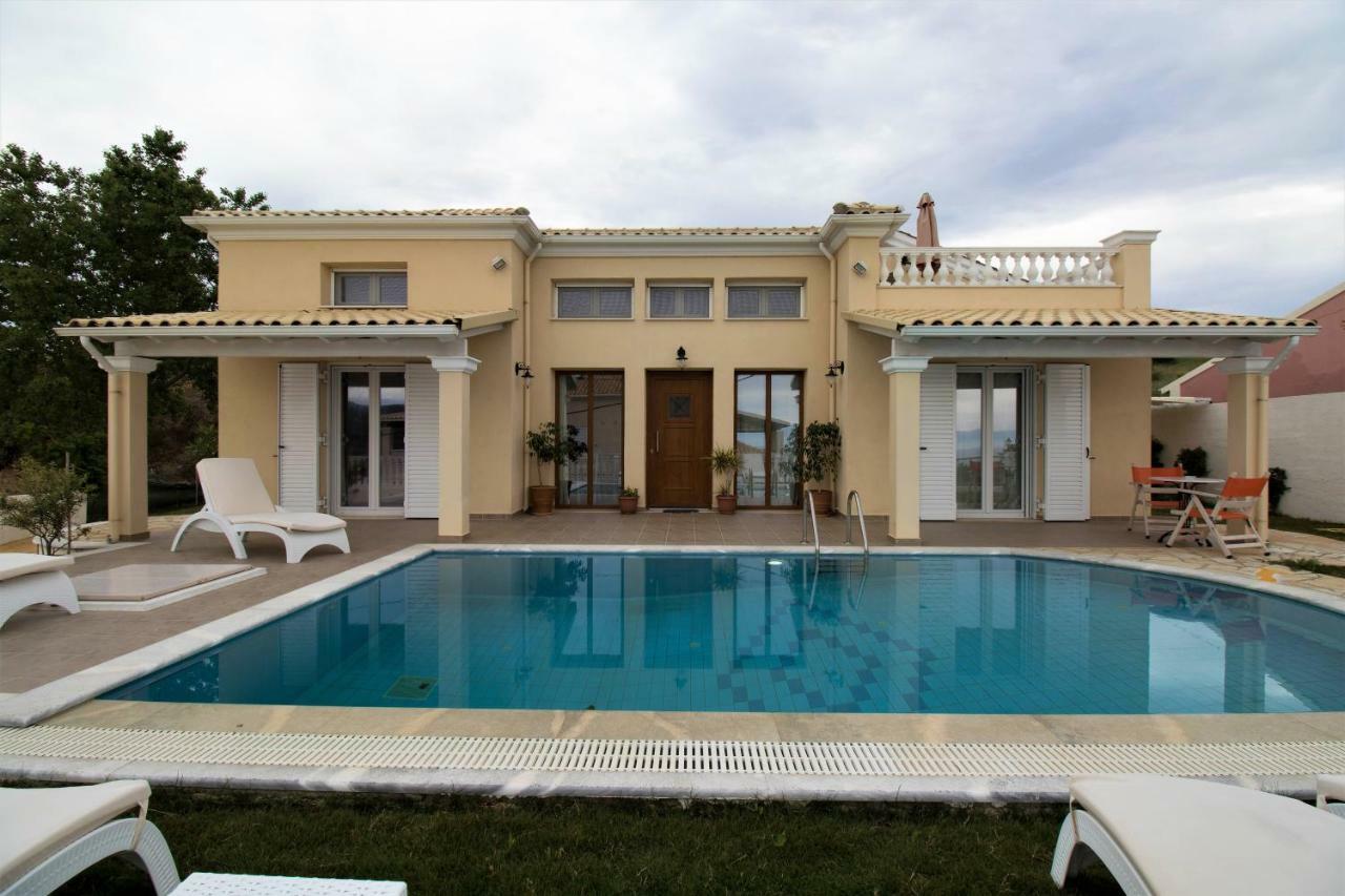 Villa De La Mer Agios Stefanos Avliotes  Exterior photo